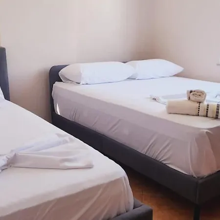 8 Apartment *