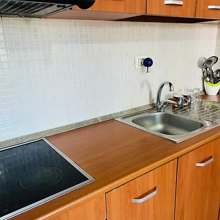 Apartament 8
